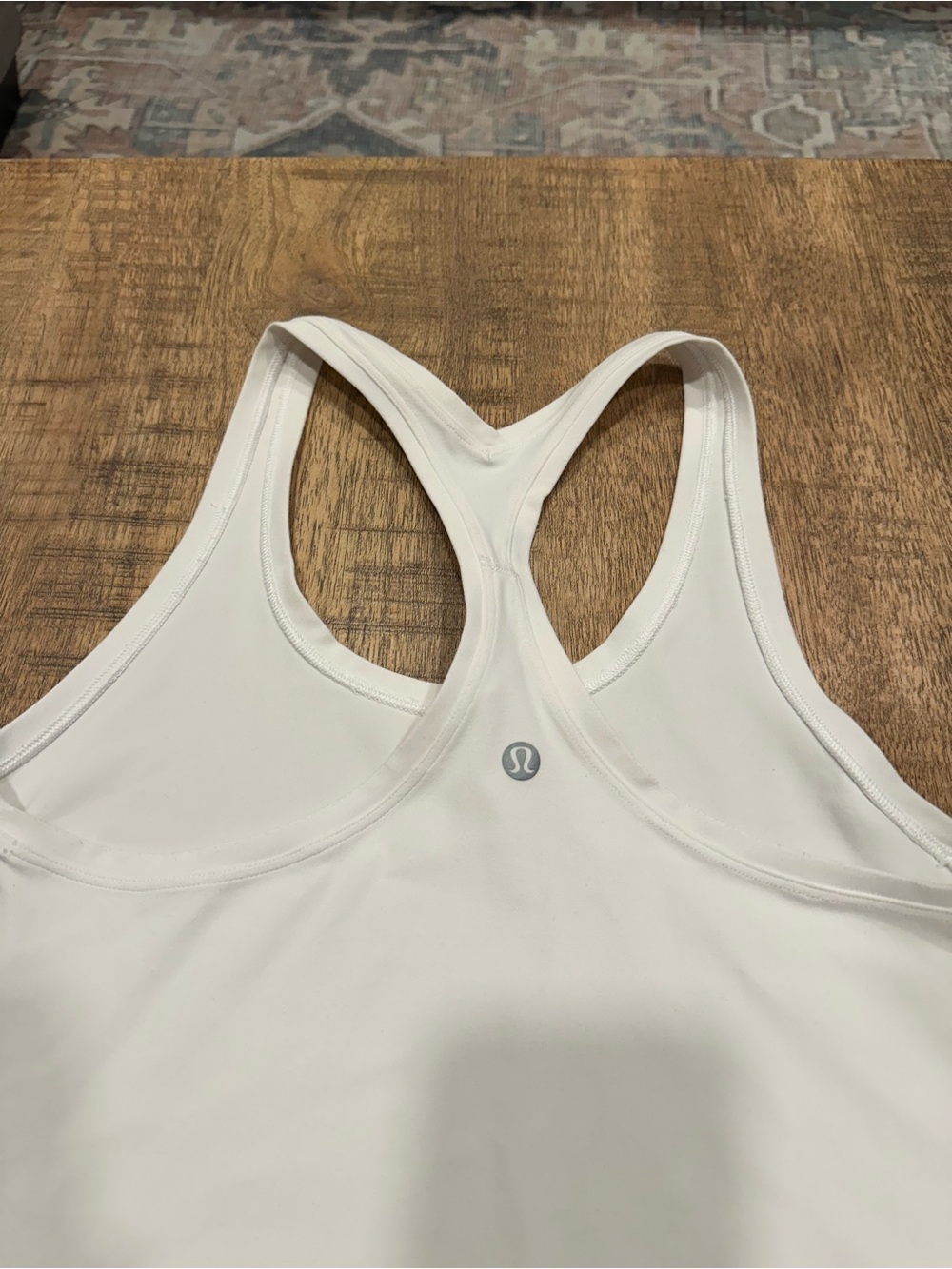 Lululemon Cool Racerback II Nulu Hip-Length Tank in White, Size 6 - Picture 5 of 6